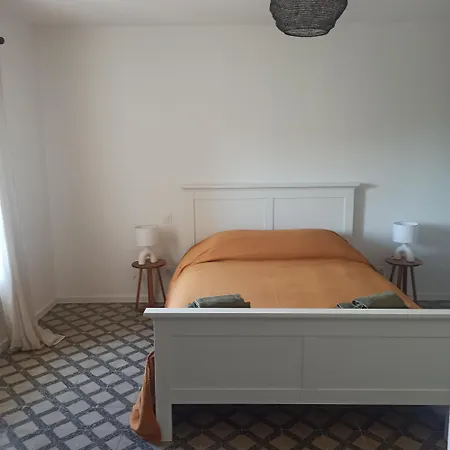 Apartment Le Des Lavandieres Quarante