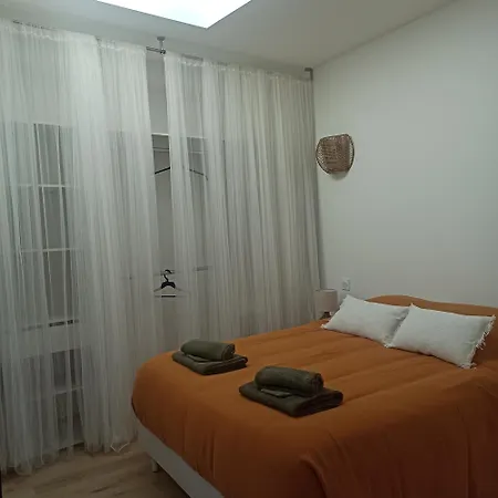 Le Des Lavandieres Apartment Quarante